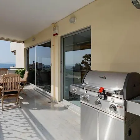 Iconic Riviera Penthouse Apartment Athens